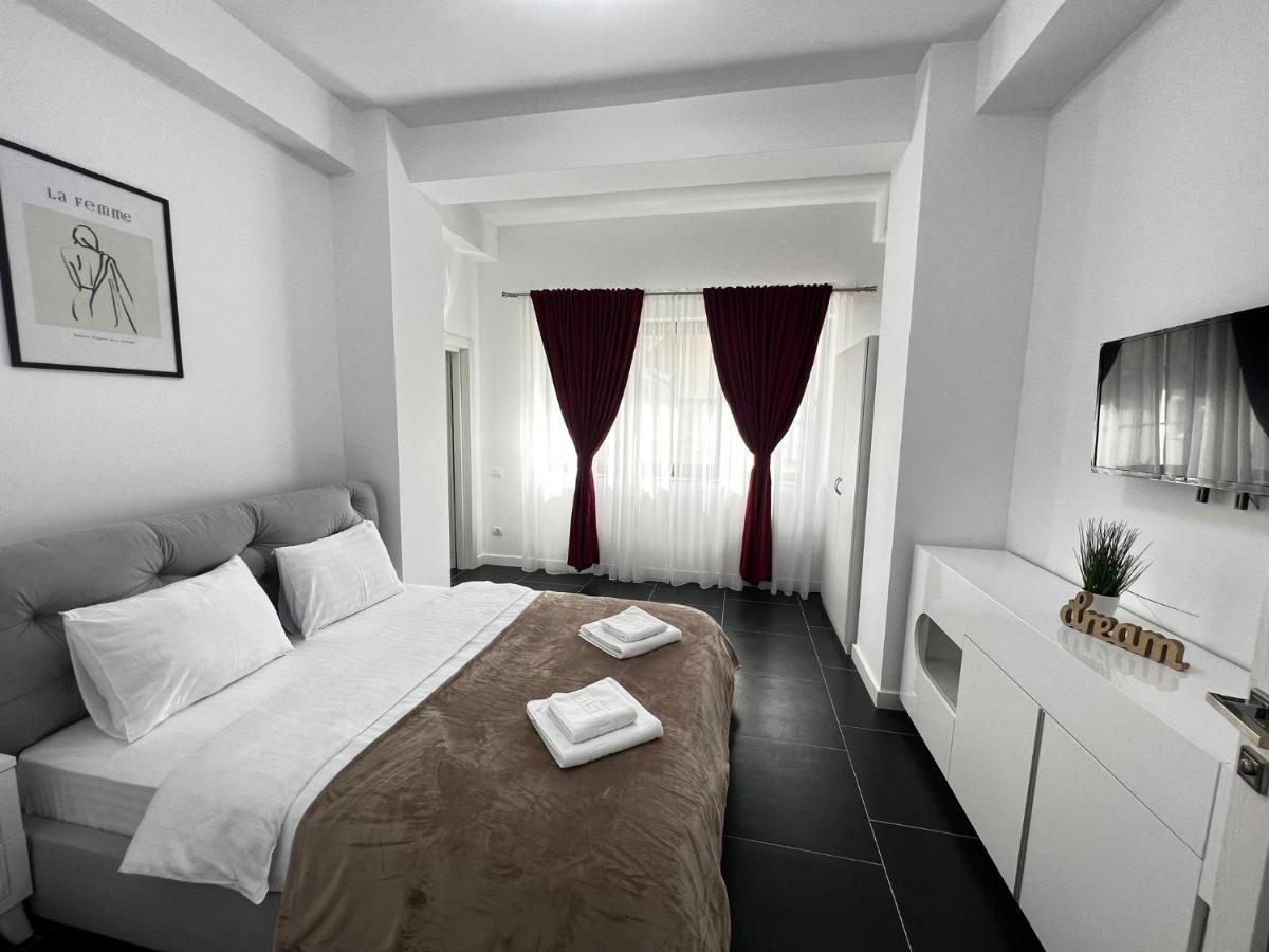 Luxury Cozy Apartments - City Center Suczawa Zewnętrze zdjęcie