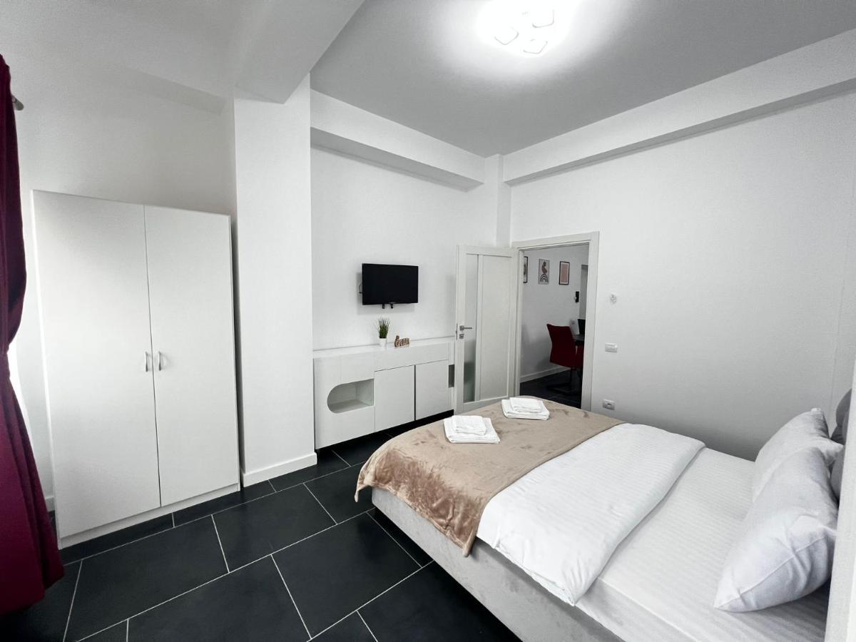 Luxury Cozy Apartments - City Center Suczawa Zewnętrze zdjęcie