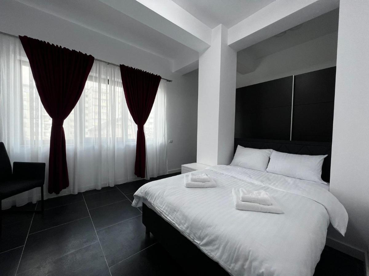 Luxury Cozy Apartments - City Center Suczawa Zewnętrze zdjęcie
