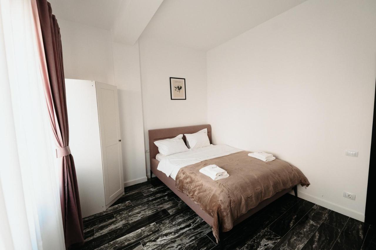 Luxury Cozy Apartments - City Center Suczawa Zewnętrze zdjęcie